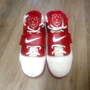 Nike Air Max Witness Zoom Lebron Soldier 407630-107 Mens 9.5 Red And White